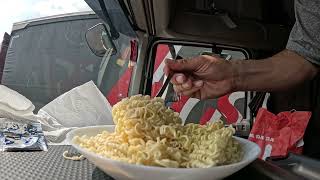 MY LUNCH IN THE TRUCK IS NOODLE