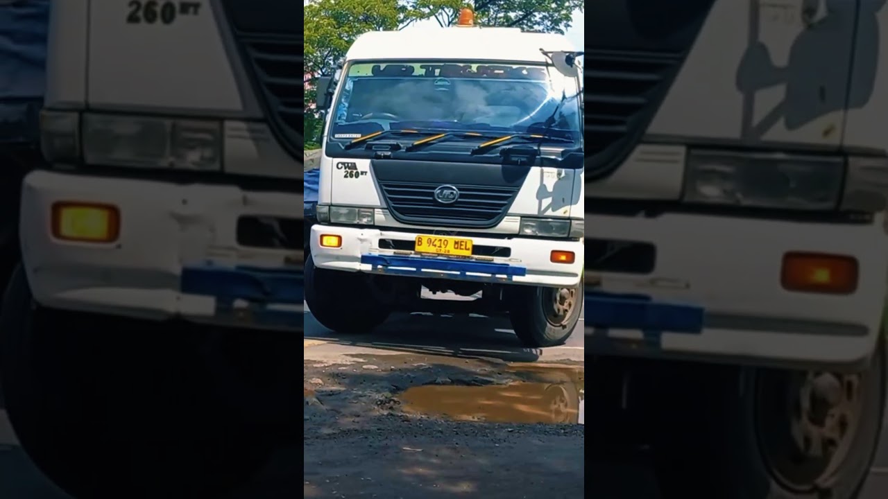 Overload !! Amazing ud truck nissan diesel maneuver 