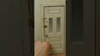 easy DIY 1:12 miniature doorknob #mini #diorama #spiderman #dollhouse #handmade #craft #bead #simple