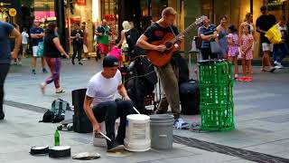 Crowd left SHOCKED by this street Mashup Resimi