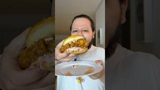 MERGULHARAM UMA SOBRECOXA GIGANTE NO MEL PRA FAZER UM LANCHE