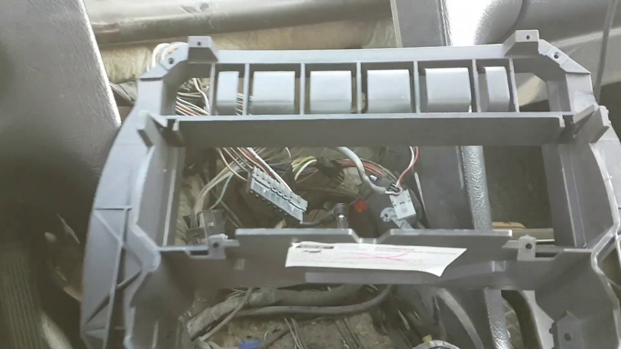 Замена магнитолы на 2 din в Мерседес w210 ч.2 - YouTube