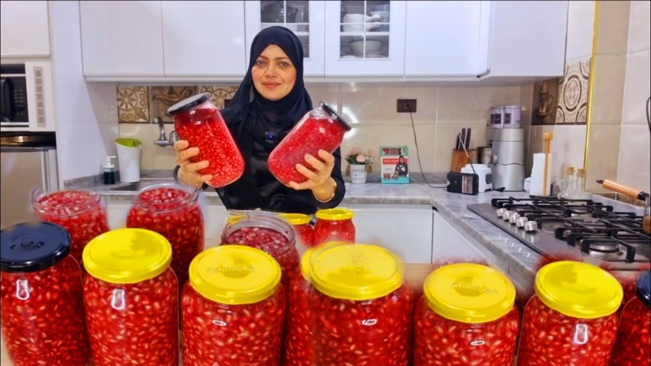 ياريتنى عملته كدة من زمان ...حفظ الرمان من غير فريزر ولا تلاجة من السنة للسنة