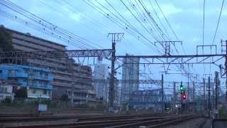 貨物列車1096レ(EF66-130)ほか: 2015/11/23_花月園前踏切