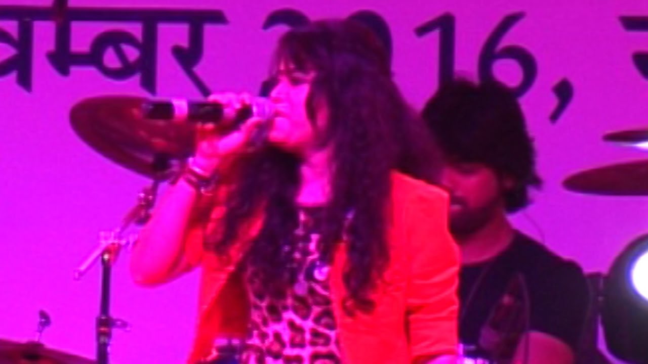 Garima Diwakar  Live Stage Program  in Raipur Chhattisgarh 2016