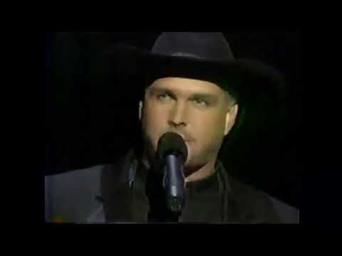 Garth Brooks - The Change LIVE - 1996