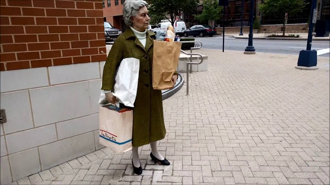Holding Out statue by Seward Johnson (National Harbor, Maryland)