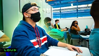 A LOUD INVADIU UMA ESCOLA NA VOLTA ÀS AULAS!!