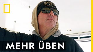 Das richtige Fischen muss noch geübt werden | Hochsee Cowboys: Norden vs. Süden