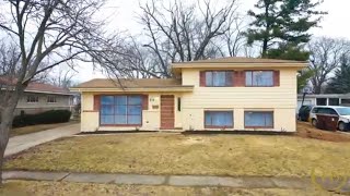 216 Kentucky St, Park Forest, IL  . 60466
