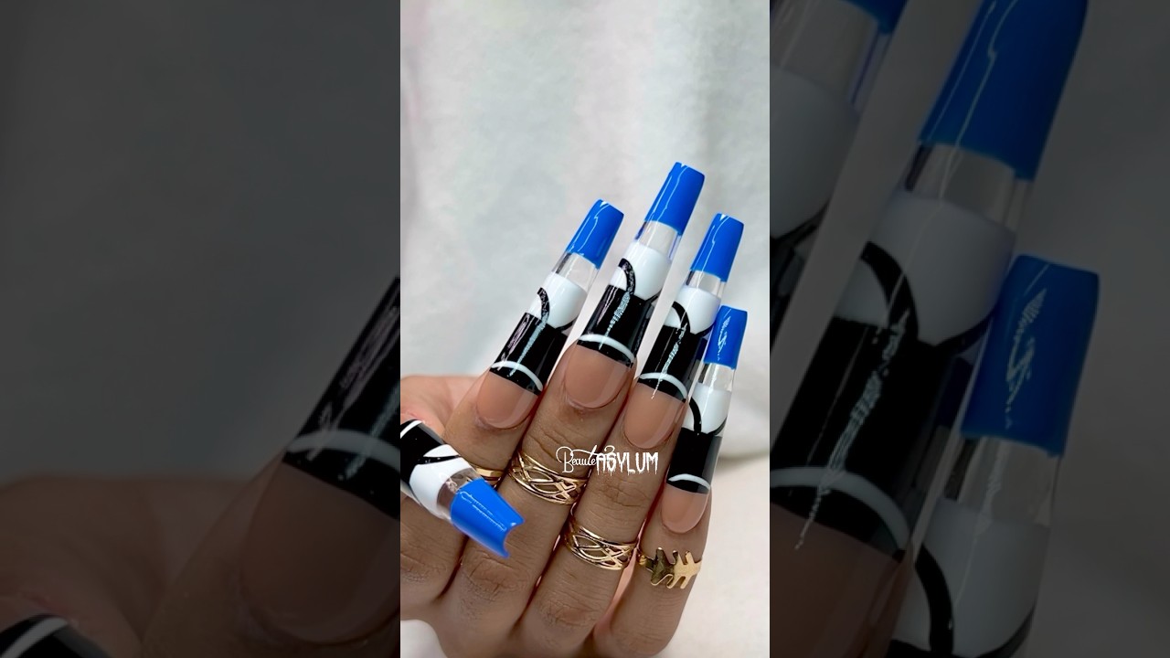 Simple nail art on extra long coffin nails