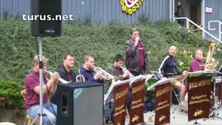 Bei Dynamo ist Musike! - Blasmusikanten beim BFC (2007)