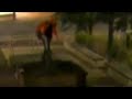 Hi-vis thief brazenly steals $60,000 bronze statue