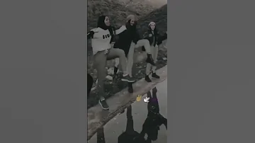 الفيديو اللي طلبتو ع التكتوك مجوز دبكه امي باب الدار ابوي قبالنا 