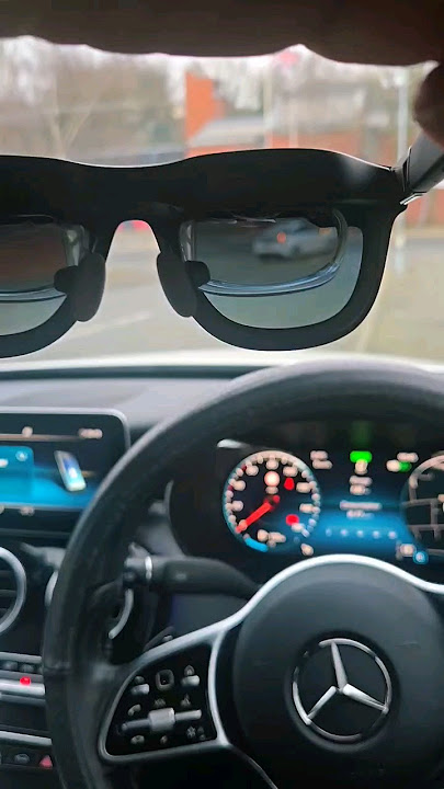 XREAL AR Glasses Auto Shader is AMAZING 😳🕶🤏🏼