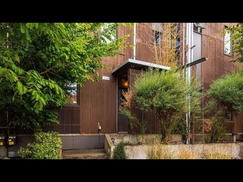 3661 Whitman Ave N, Seattle, WA home video tour