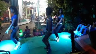 YR MUSIC DANCER