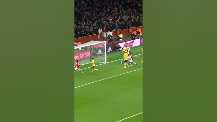 Lacazette last minute goal