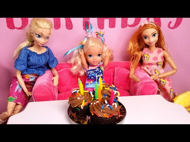 Elsa's BIRTHDAY - Special guests ! Elsa & Anna toddlers - party - pinata - Barbie - cake - gifts class=