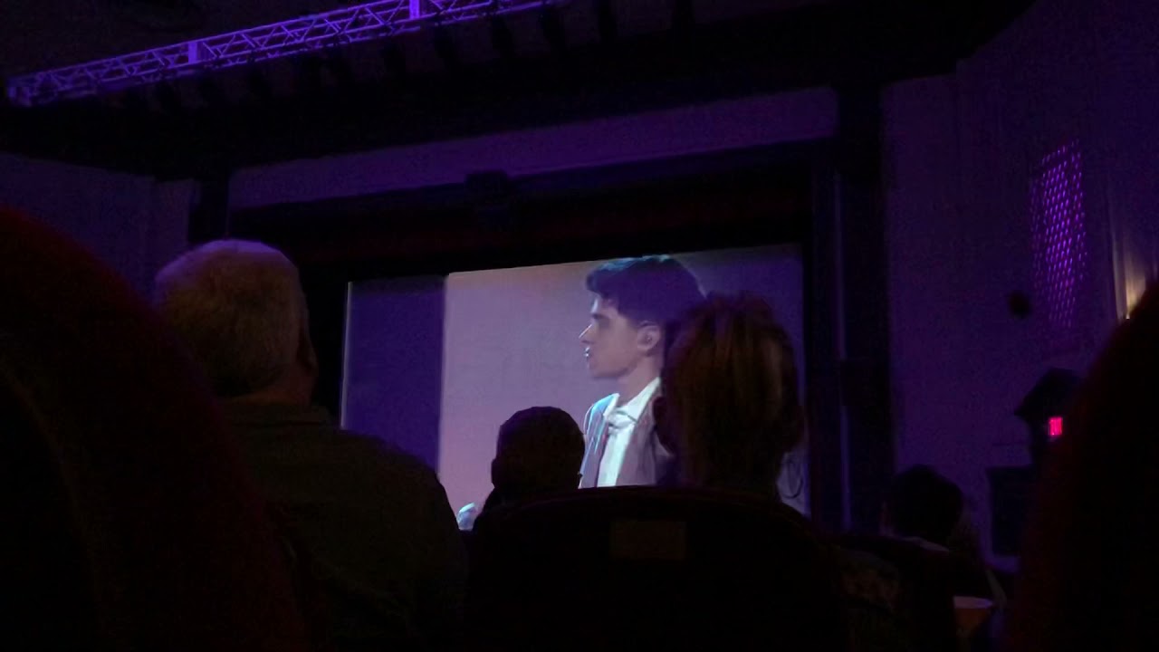 Newtown crowd goes crazy for Sasha and Jim - The Voice Nov 15 2021