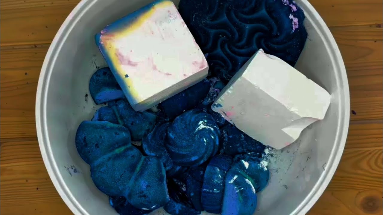 @ASMRcrunchies Crispy Dyed Gymchalks With powdery texture | Plainjane ...