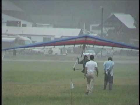 Hang Glider Landings