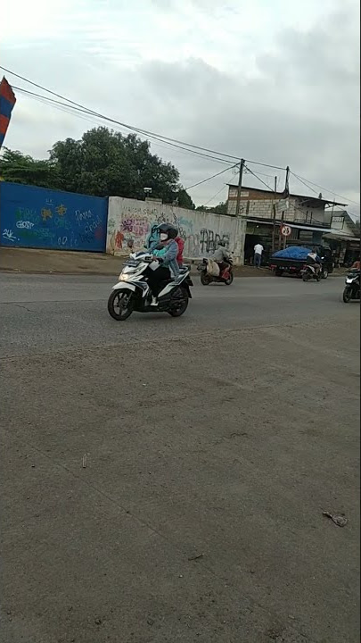 Narogong km18 pagi ini #narogong #jalanberlubang #hatihatidijalan