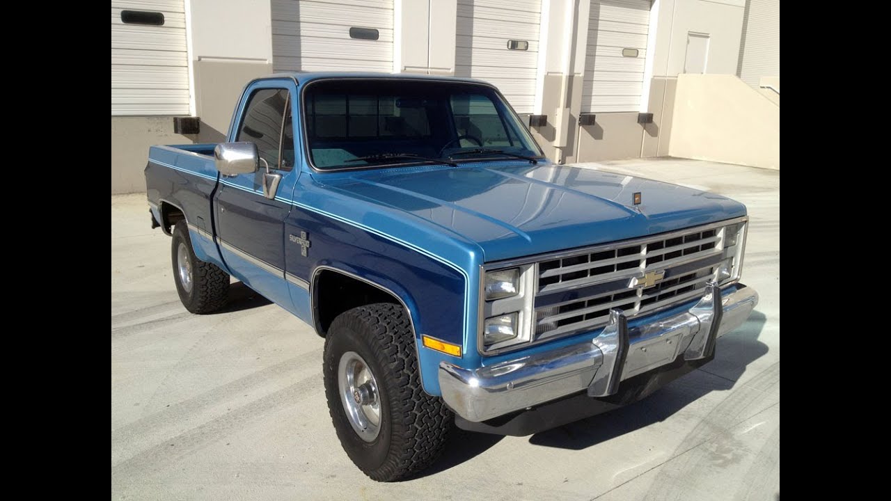 アメ車 4WDフルサイズ ピックアップ 1986年 キャブ最終型 シボレー K