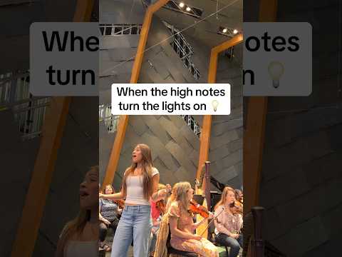 Let there be high D!🌞🤣 #highnotes #operasinger #opera #soprano #donizetti