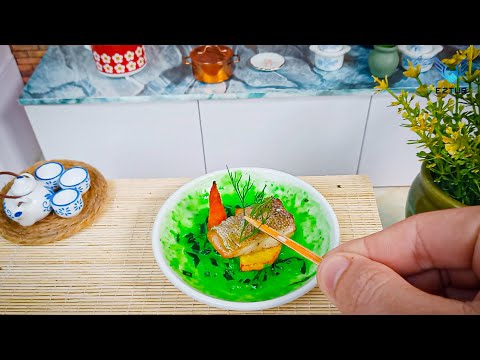 How to make pan-fried mahi fish with pesto sauce with french fries | Fish fry recipe.