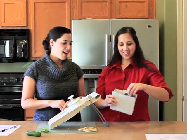 How to: Adjust The Blade on the Ultimate Mandoline