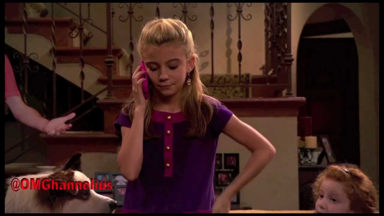 Download G Hannelius - Dog With A Blog - promo and clip for "Dog loses girl"