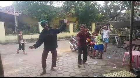 LATIHAN Tari Klantung Alfarisi Joyo Budoyo Tawang Gempolsewu 01 Kec Rowosari Kab Kendal