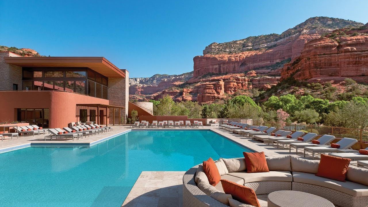 Top 10 Hotels with Outdoor Pools & Scenic Red Rock Views in Sedona, Arizona, USA