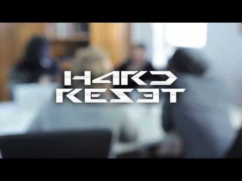 HARD RESET Reset: Der Neustart mit Simon und Budi!