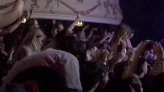 You Me At Six - Forgive and Forget (Live, Shepherd&#39;s Bush Empire, London 2016)