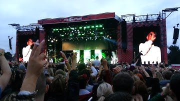 The Script & Labrinth - Earthquake @ V Festival 2013