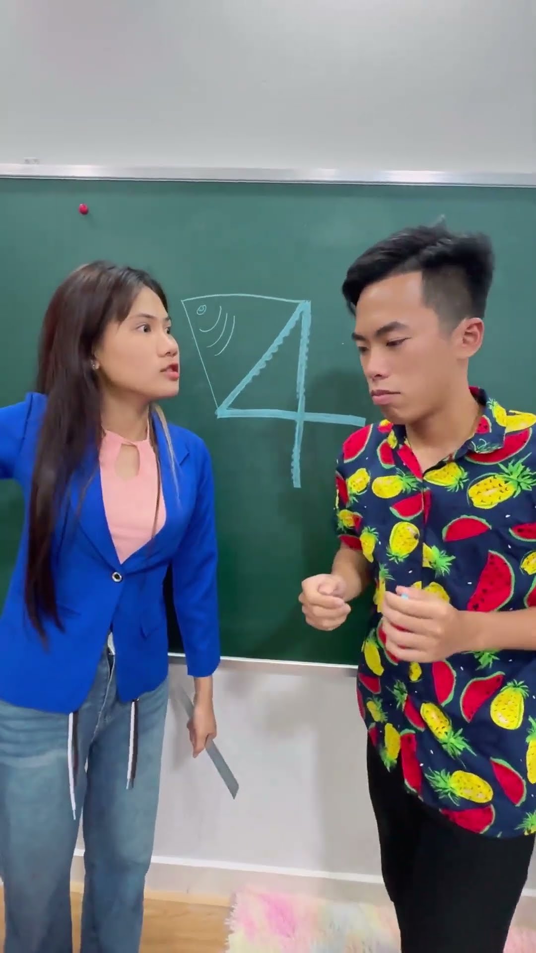 LNS - Cô giáo và cô bé thông minh || Smart girl #shorts