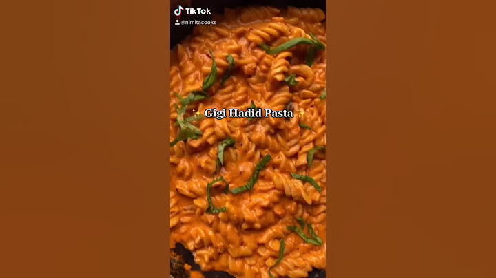 GIGI HADID'S VIRAL TIKTOK PASTA | Penne Alla Vodka without Vodka