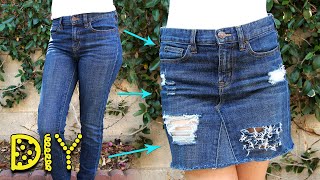 Denim skirts have made a comeback! i'm not gonna lie, at first i was
on board with this trend because it just reminded me of my middle
school days lol. b...