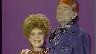 Willie Nelson &amp; Brenda Lee - You&#39;re Gonna Love Yourself (in the Morning)