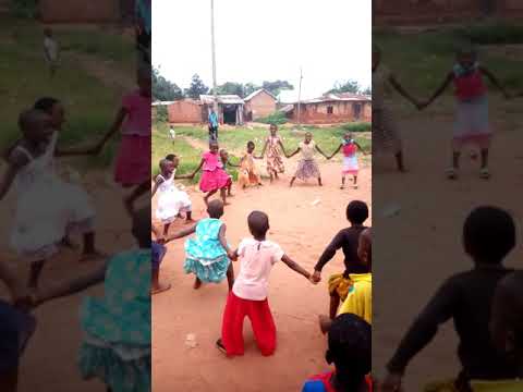 Video: Grotto Za Mbao Kwa Watoto Wadogo