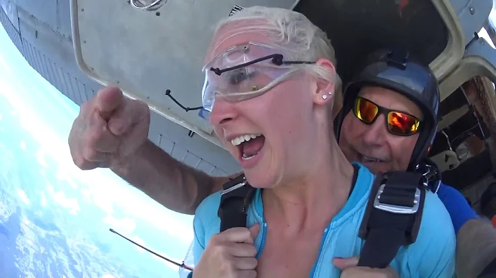 2018-07-26 Meredith Owens Tandem Skydive