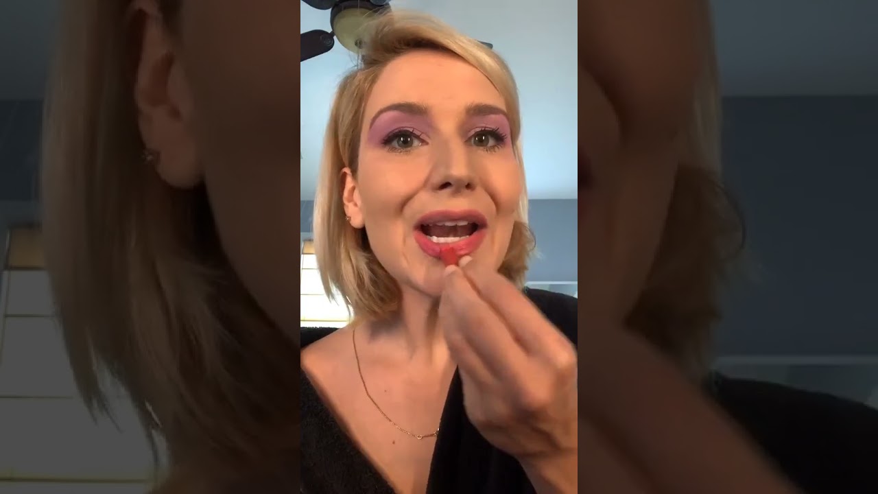 becoming this iconic mom from willy wonka #cosplay #cosplayinspo