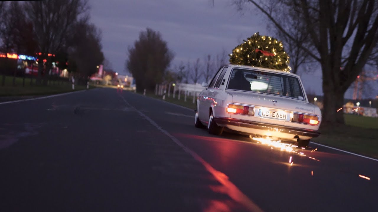 BMW E3 l BAGGED l CHRISTMAS MOOD l 4K