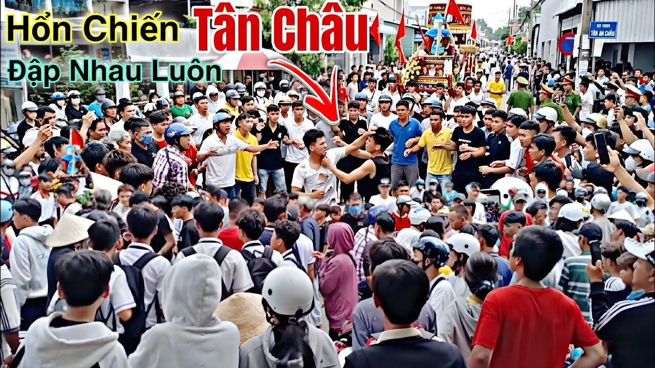 Có Biến Tân Châu Đập Nhau Hàng Ngàn Người Kéo Nhau Tống Tàu Ra Sông