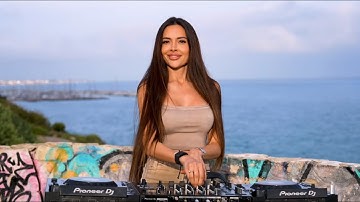 Xenia Dia Live @ Sunset Beach Vibes, Barcelona | Melodic Techno & Progressive House DJ Mix