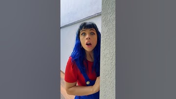 Heloisy recorded everything on her cell phone 😁😁