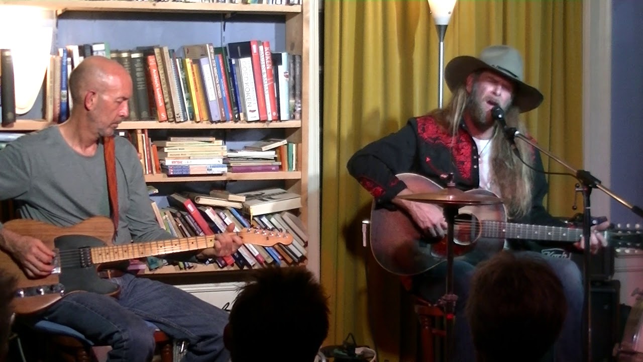 Grayson Capps & Corky Hughes - Graveyard (live) - YouTube