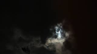 Full moon with clouds | Clouds in full moon